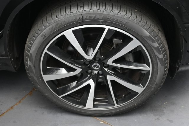 Used 2023 Volvo XC90 B6 Plus w/ Protection Package Premier AWD/4WD image 10