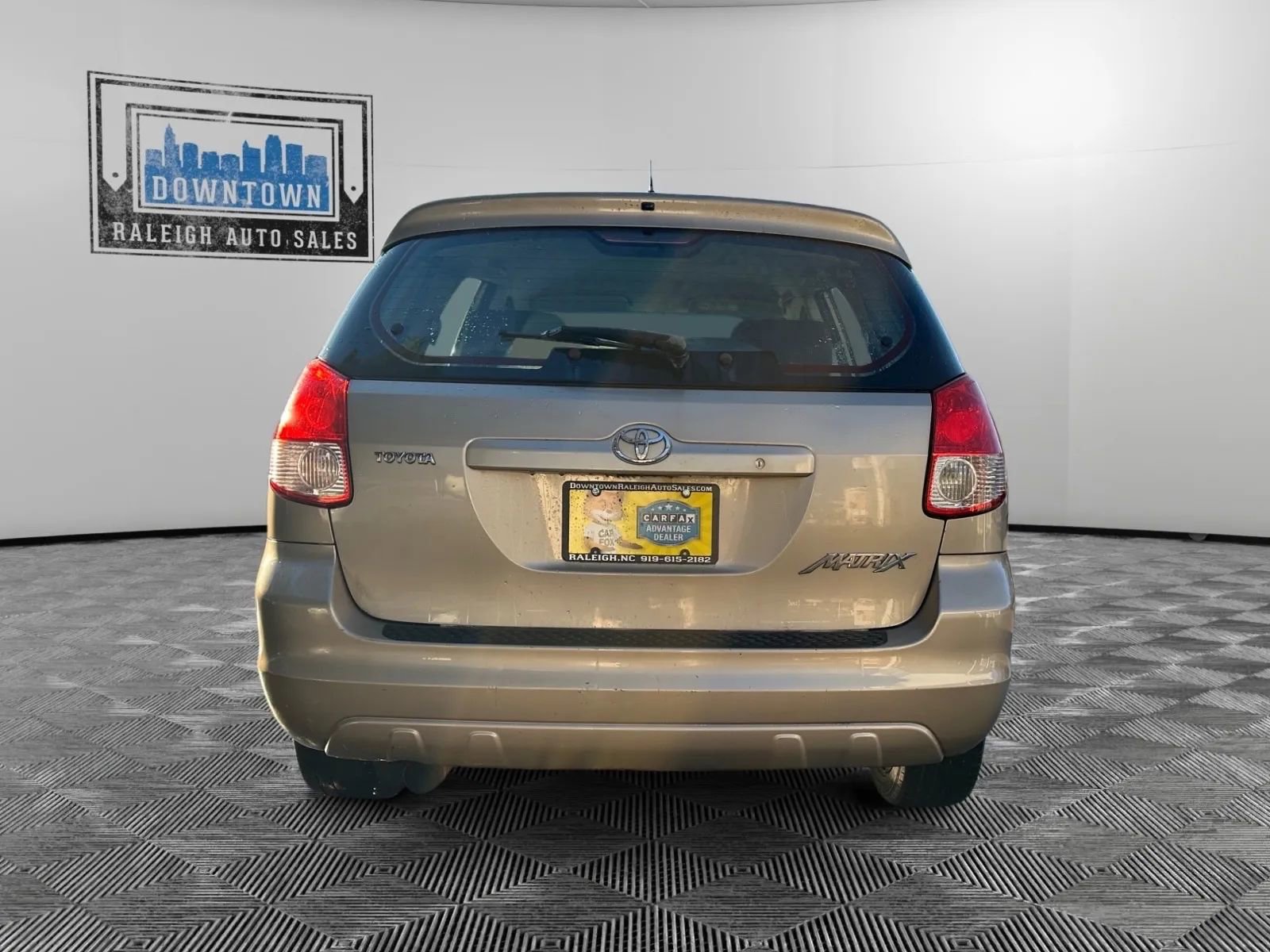 Used 2003 Toyota Matrix image 7