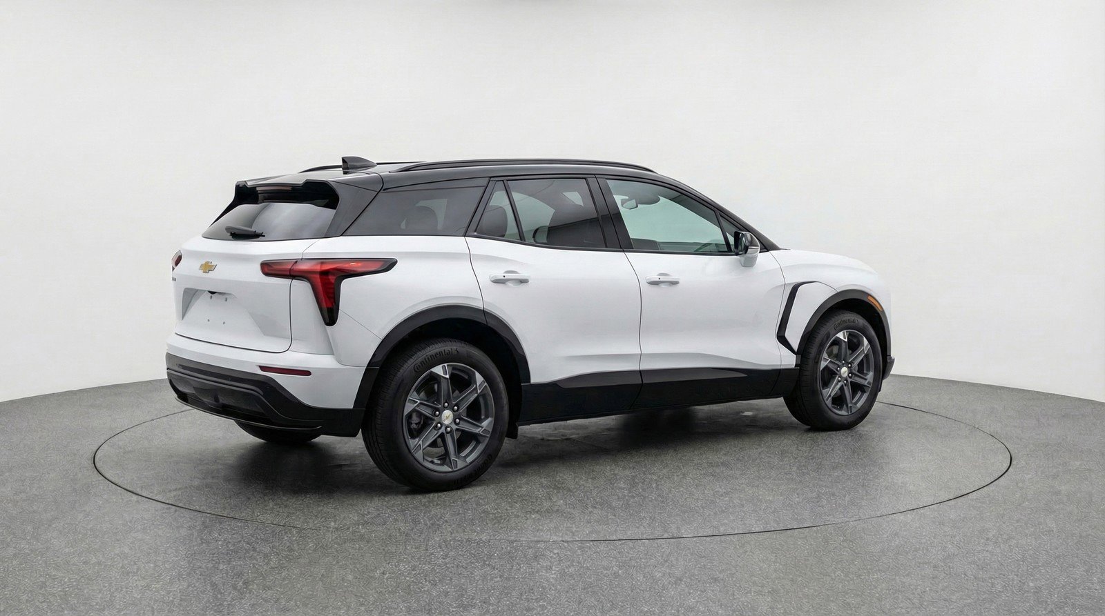 Used 2025 Chevrolet Blazer LT image 9