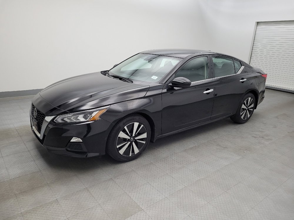 Used 2022 Nissan Altima 2.5 SV image 2