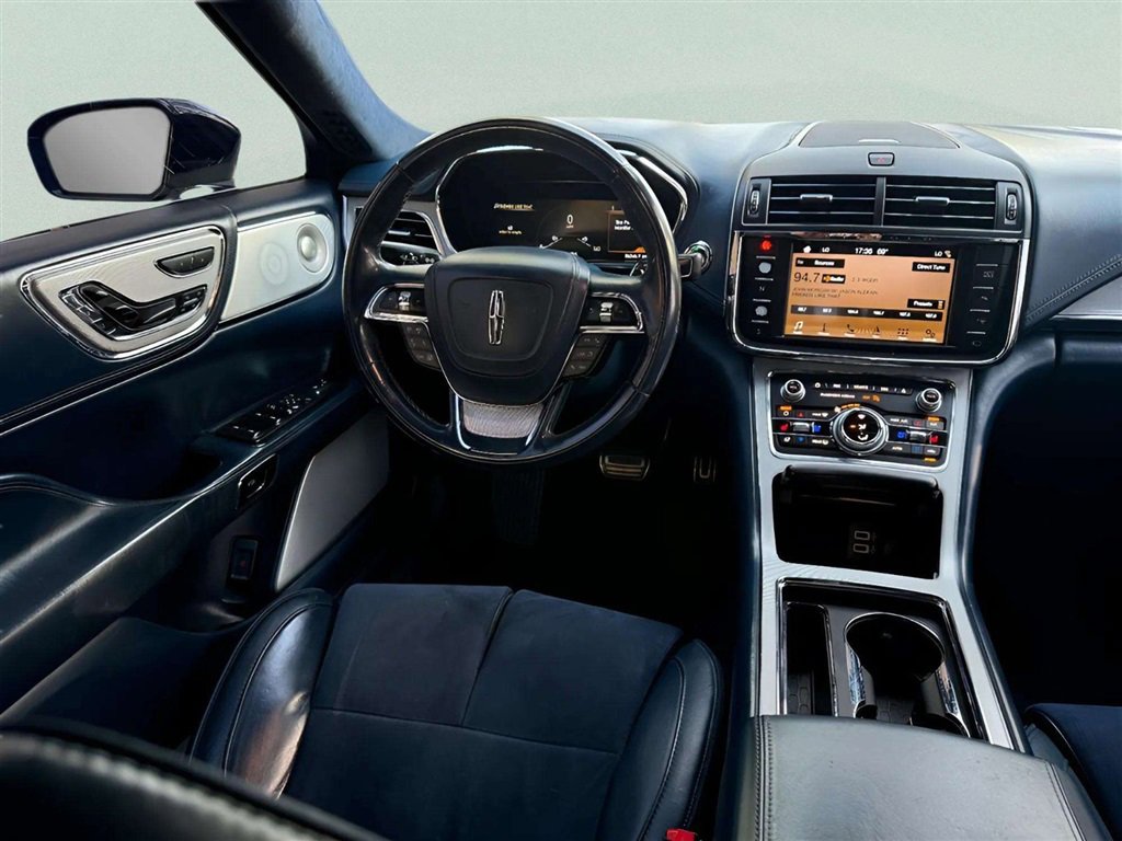 Used 2017 Lincoln Continental Black Label w/ Rear-seat Package AWD/4WD image 18