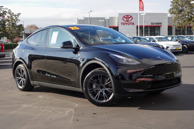 Used 2025 Tesla Model Y Long Range image 6
