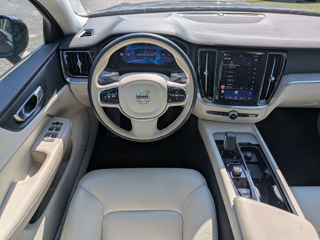 Certified 2024 Volvo S60 B5 Plus w/ Protection Package Premier FWD image 16