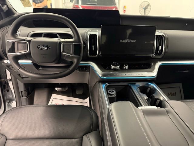 New 2026 Ford Expedition Max Platinum AWD/4WD image 15