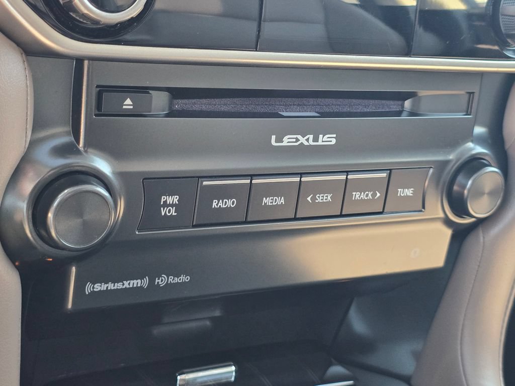 Used 2023 Lexus GX 460 Premium w/ Premium Package AWD/4WD image 30