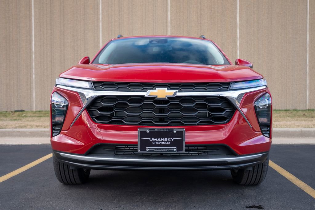 New 2026 Chevrolet Trax LT image 2
