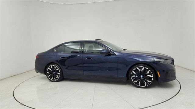 Used 2025 BMW i5 eDrive40i w/ M Sport Package image 61