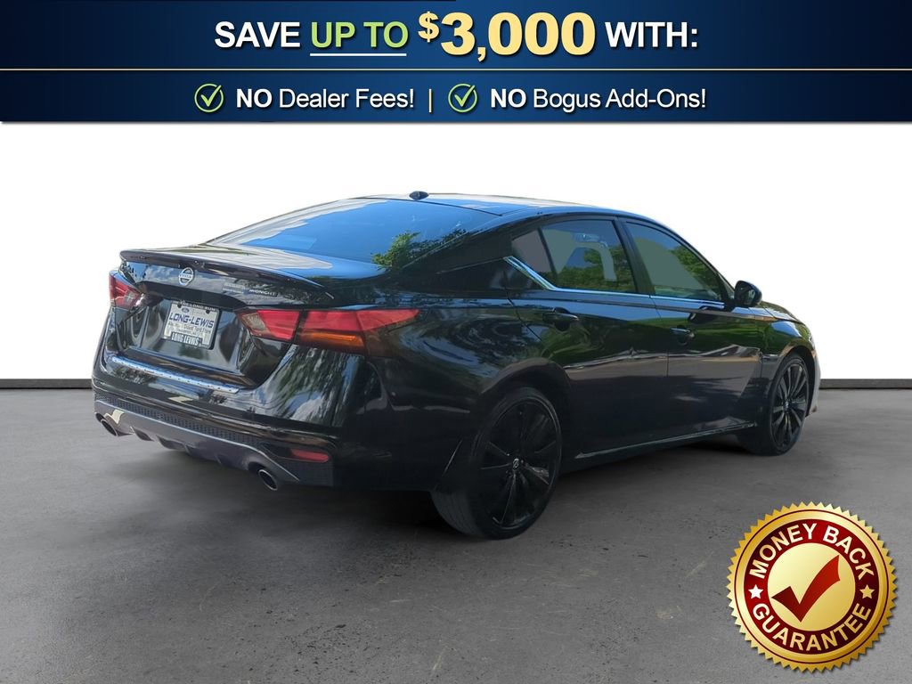 Used 2022 Nissan Altima 2.5 SR w/ Midnight Edition Package FWD image 7