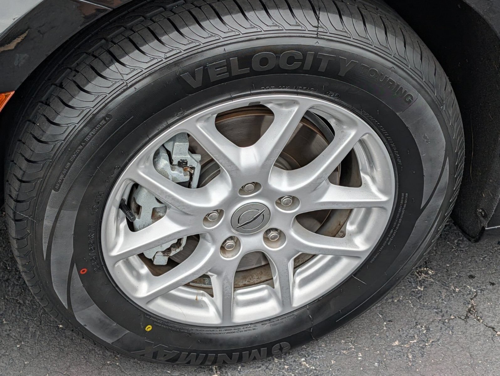 Used 2023 Chrysler Pacifica Touring-L FWD image 15