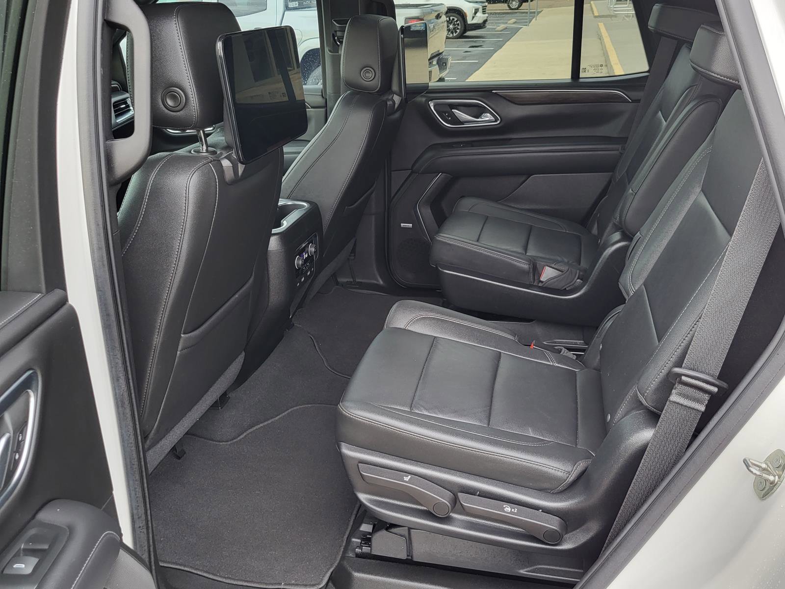 Used 2021 Chevrolet Tahoe LT w/ Rear Media and Nav Package image 13