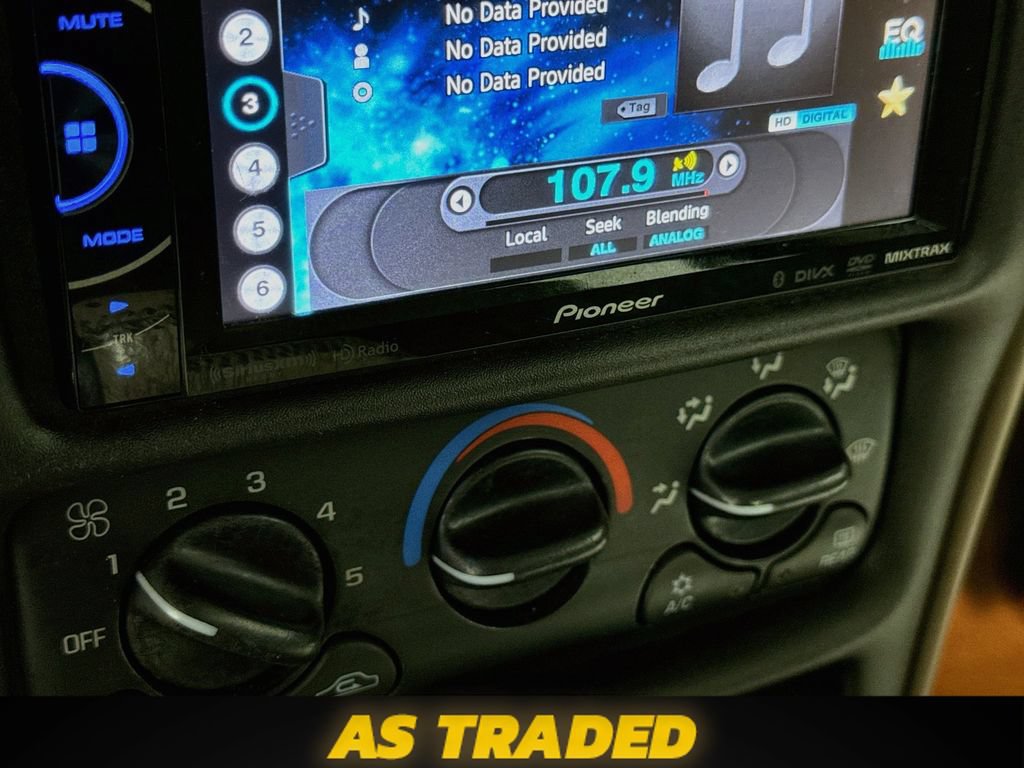 Used 2002 Chevrolet Malibu LS w/ Preferred Equipment Group 1 FWD image 16