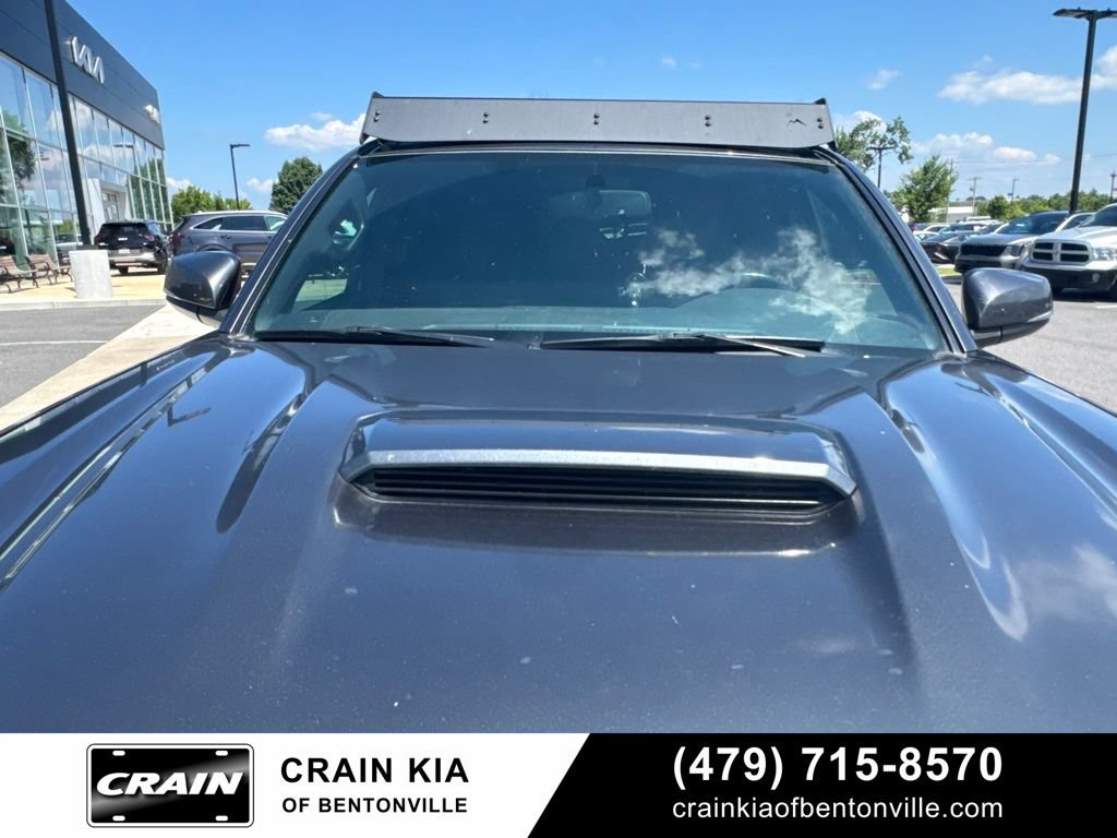 Used 2017 Toyota Tacoma TRD Sport w/ Tow Package (A/T) AWD/4WD image 17