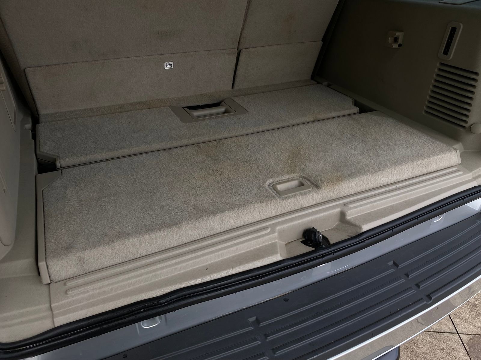 Used 2017 Lincoln Navigator L Select RWD image 33