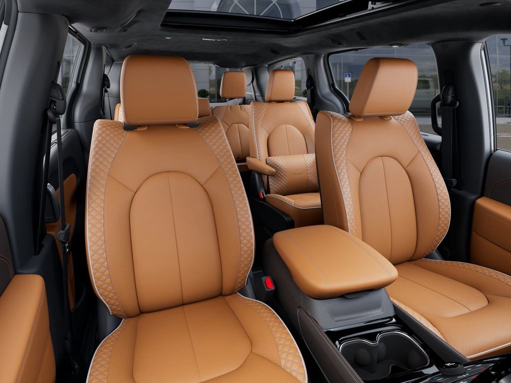New 2026 Chrysler Pacifica Pinnacle image 17