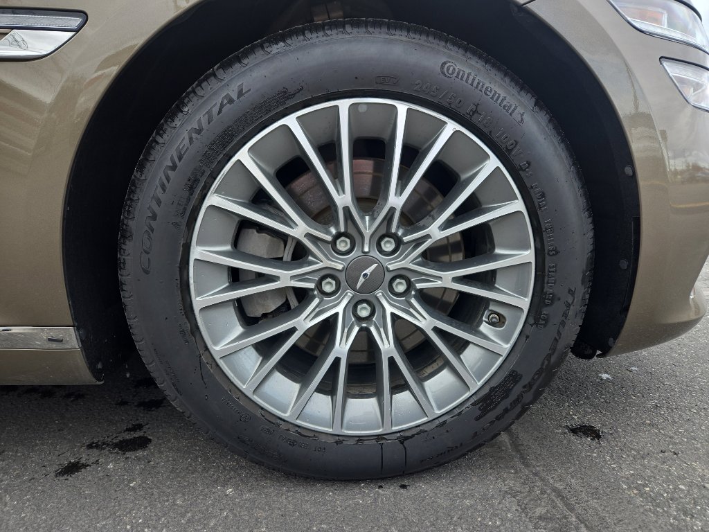 Used 2023 Genesis G80 2.5T image 9