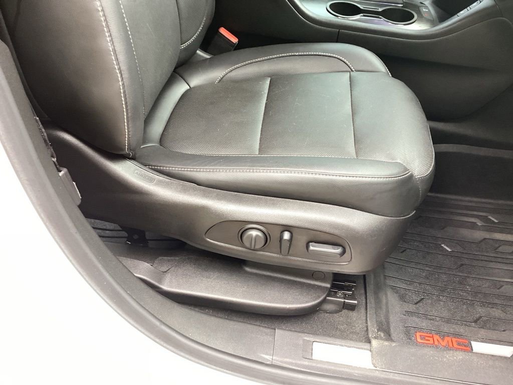 Used 2018 GMC Acadia SLT w/ LPO, Black Accent Package FWD image 31