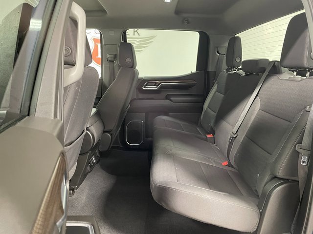 Used 2023 Chevrolet Silverado 1500 LT image 20
