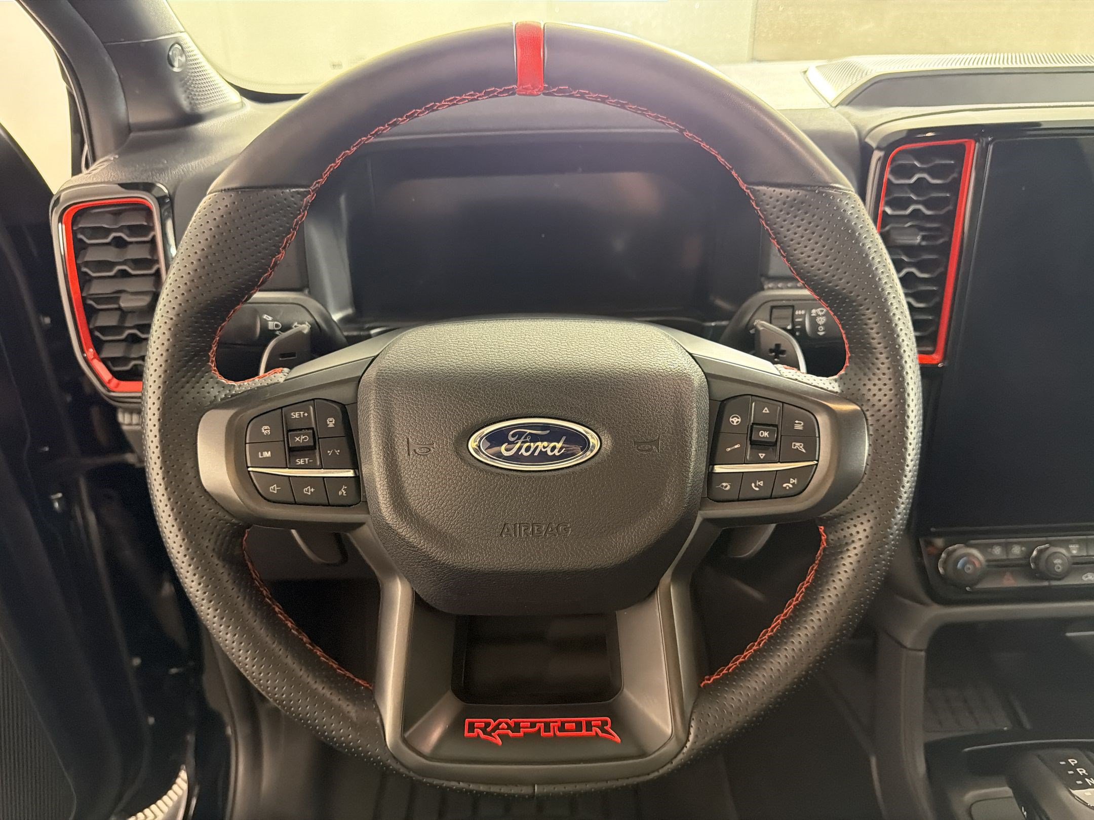 Used 2025 Ford Ranger Raptor AWD/4WD image 11