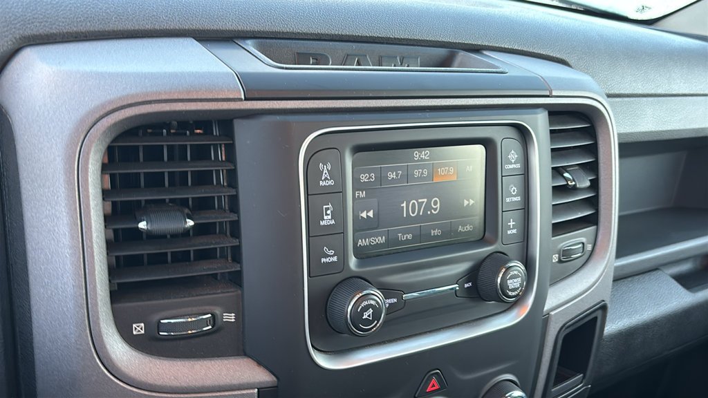 Used 2014 RAM 1500 Express RWD image 17