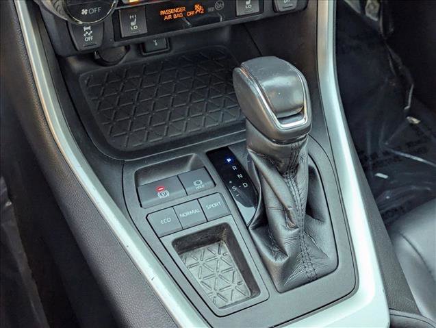 Certified 2022 Toyota RAV4 XLE Premium image 12