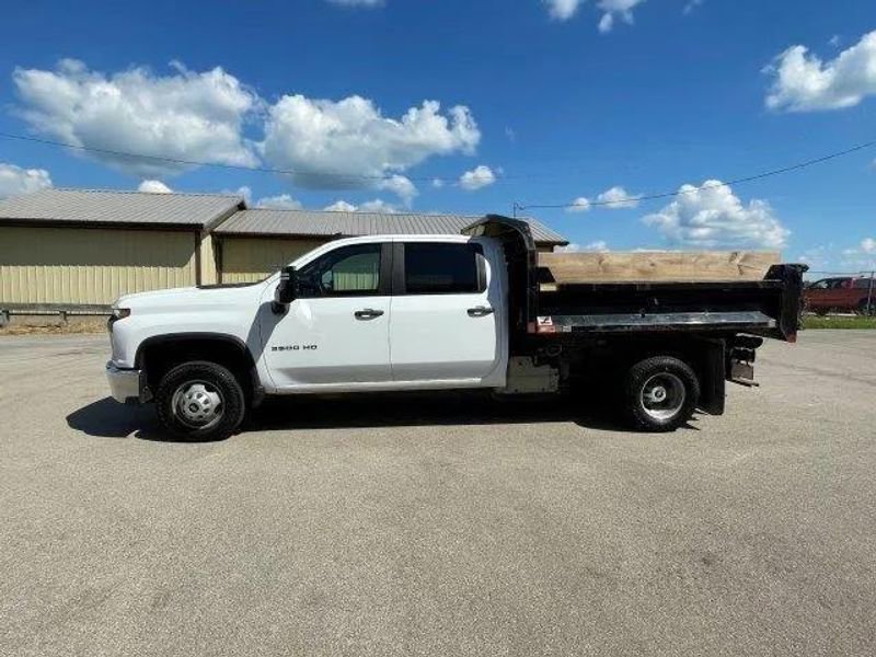 Used 2020 Chevrolet Silverado 3500 W/T w/ WT Convenience Package image 2