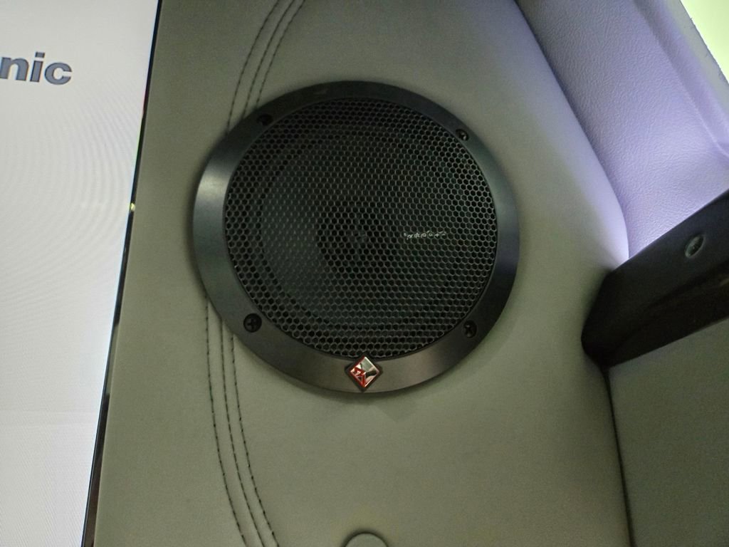 New 2024 GMC Savana 2500 image 48