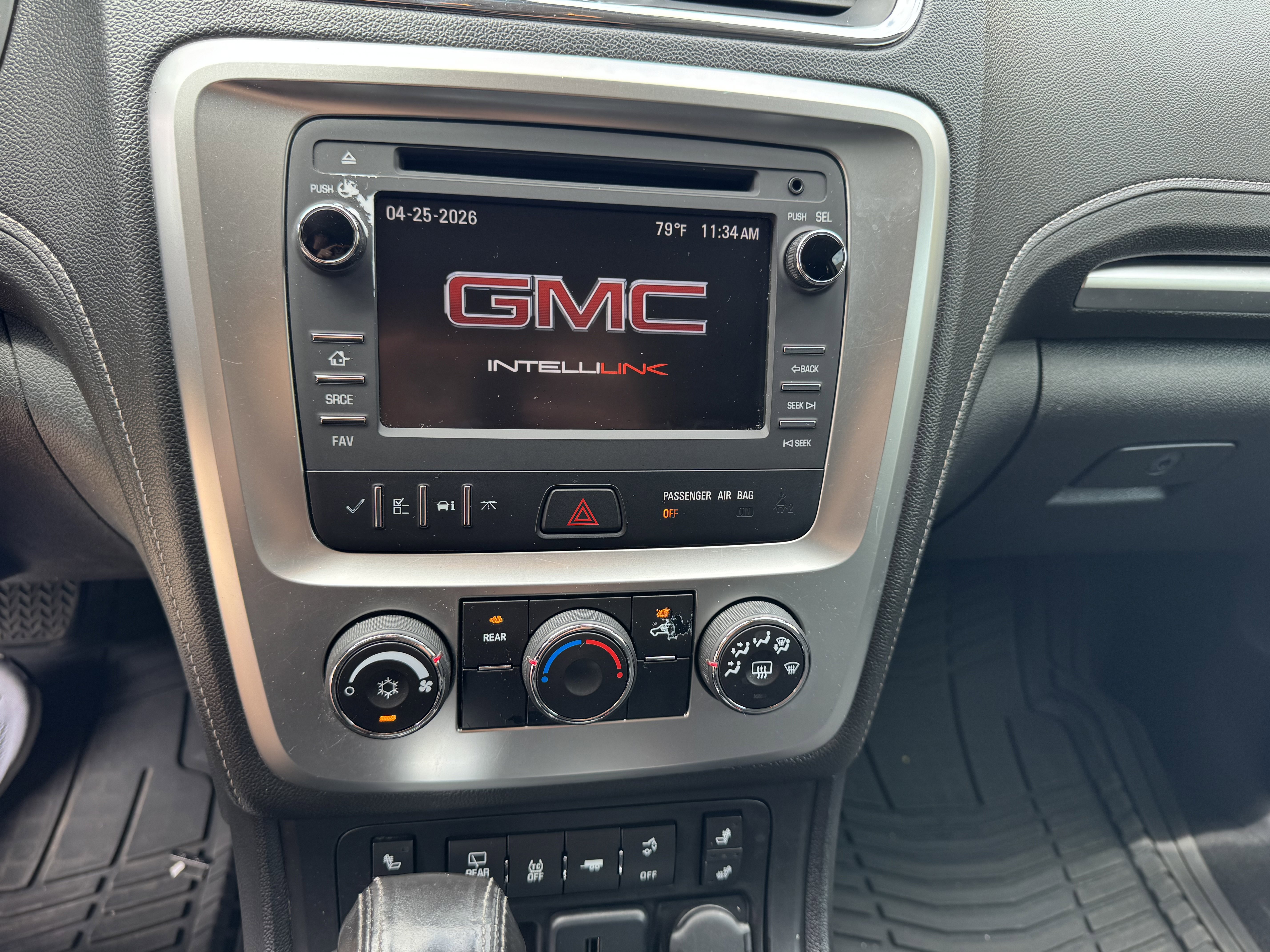 Used 2015 GMC Acadia SLE FWD image 13