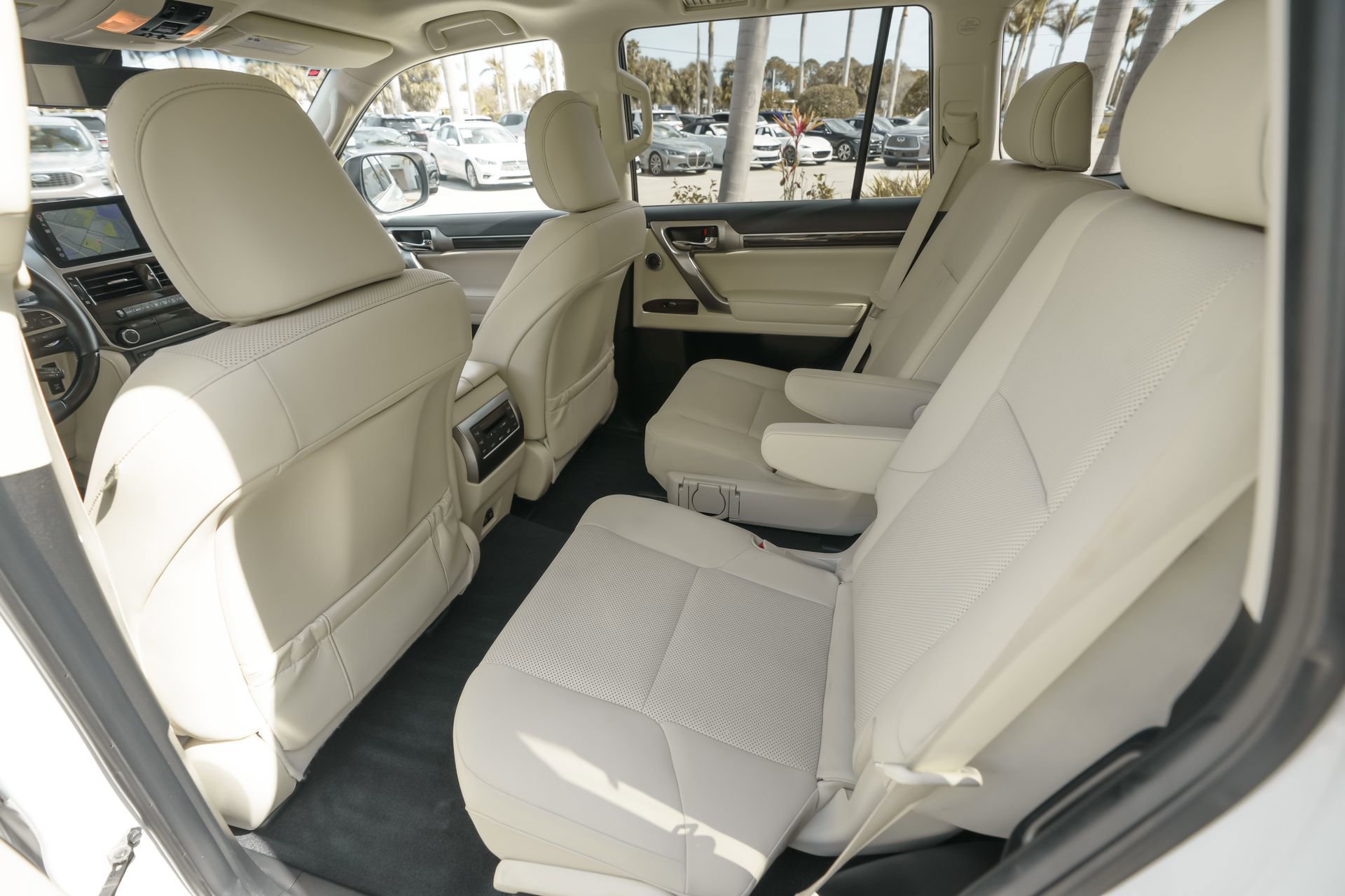 Used 2023 Lexus GX 460 Premium image 35