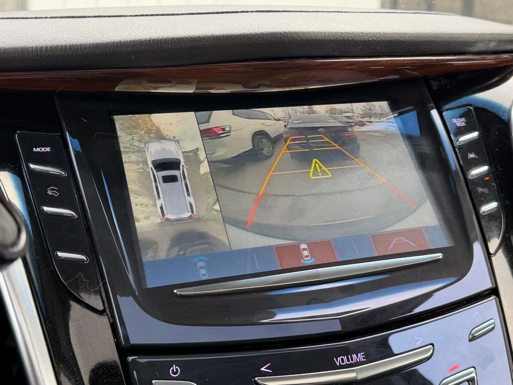 Used 2018 Cadillac Escalade ESV Premium Luxury image 44