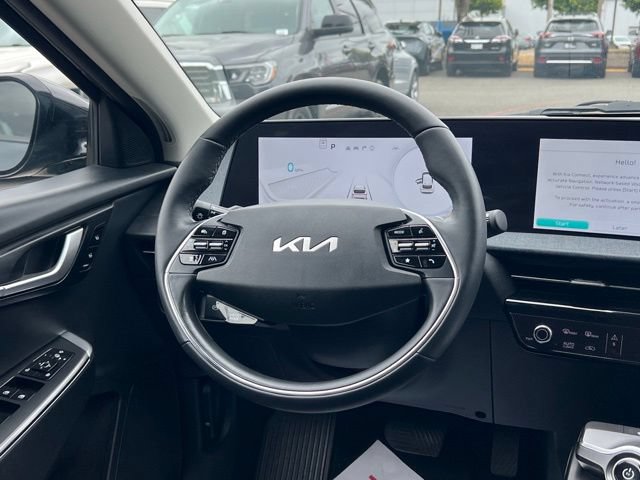 Certified 2024 Kia EV6 Light AWD/4WD image 15
