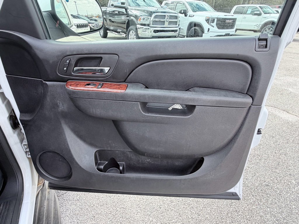 Used 2012 Chevrolet Tahoe LT image 28