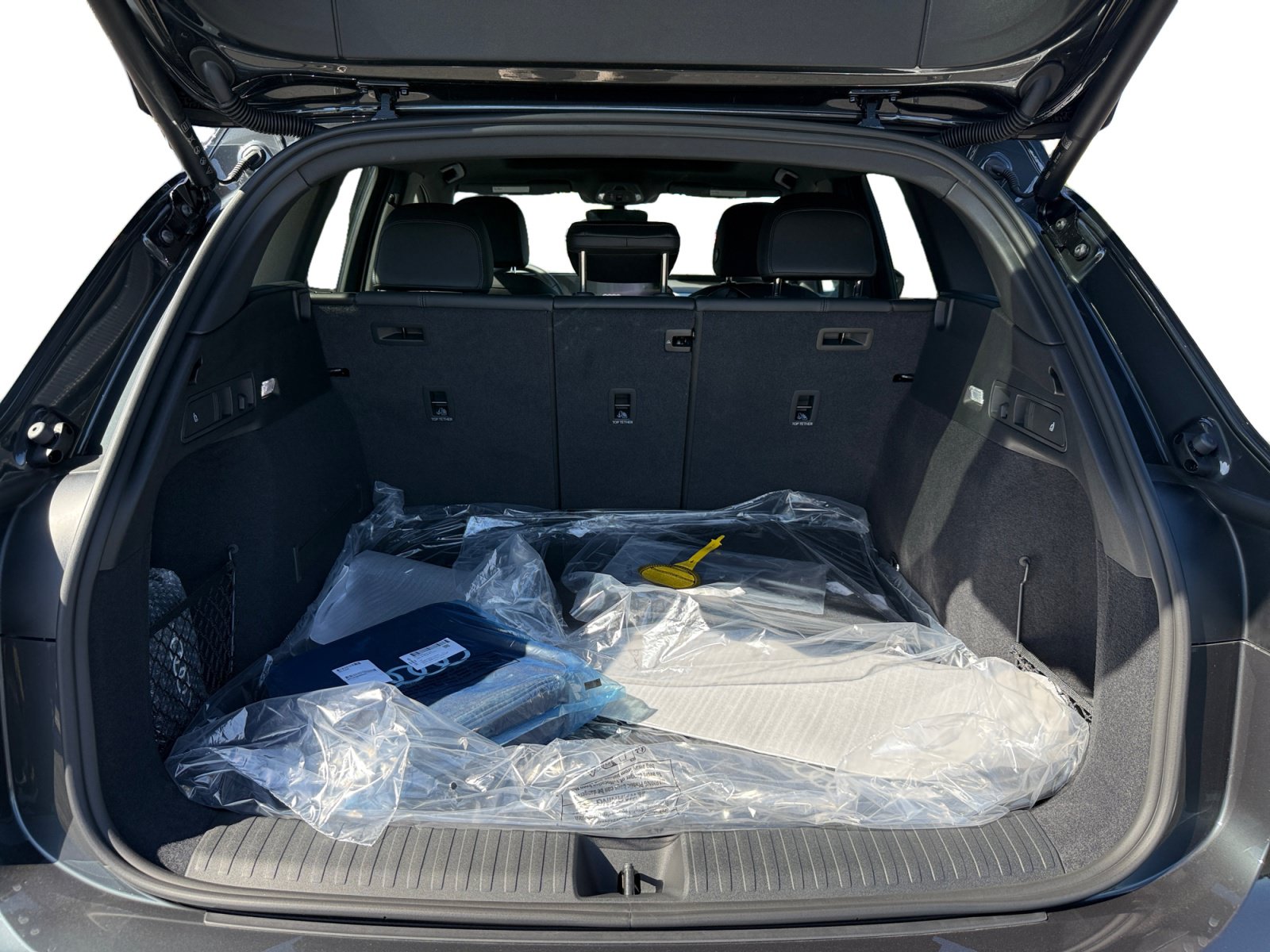 New 2027 Audi Q6 e-tron Premium AWD/4WD image 17