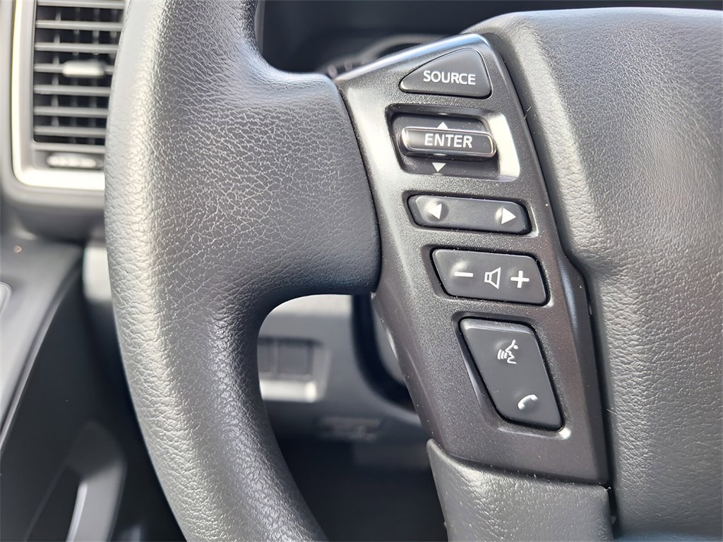 Used 2022 Nissan Frontier SV image 20