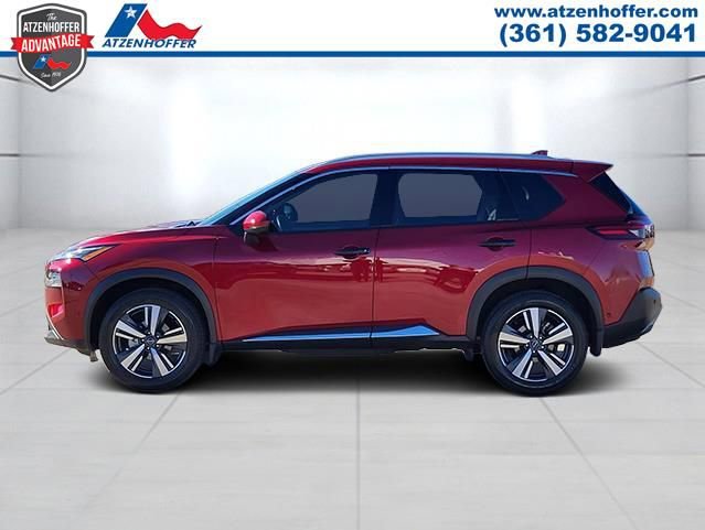 Used 2023 Nissan Rogue SL w/ SL Premium Package image 4
