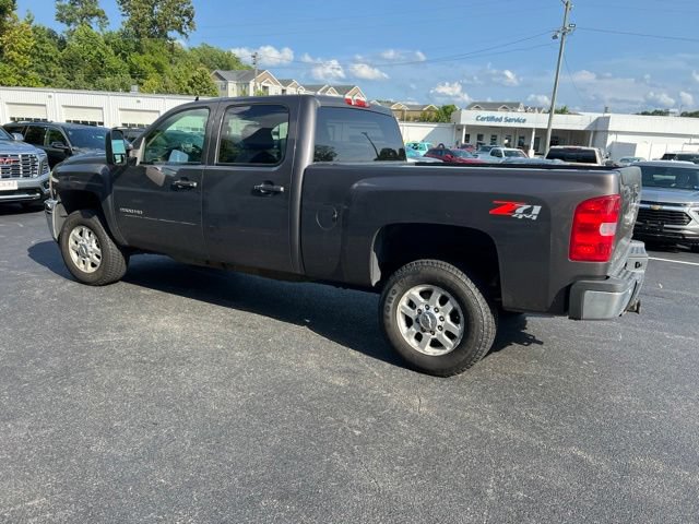 Used 2011 Chevrolet Silverado 2500 LTZ w/ LTZ Plus Package AWD/4WD image 30