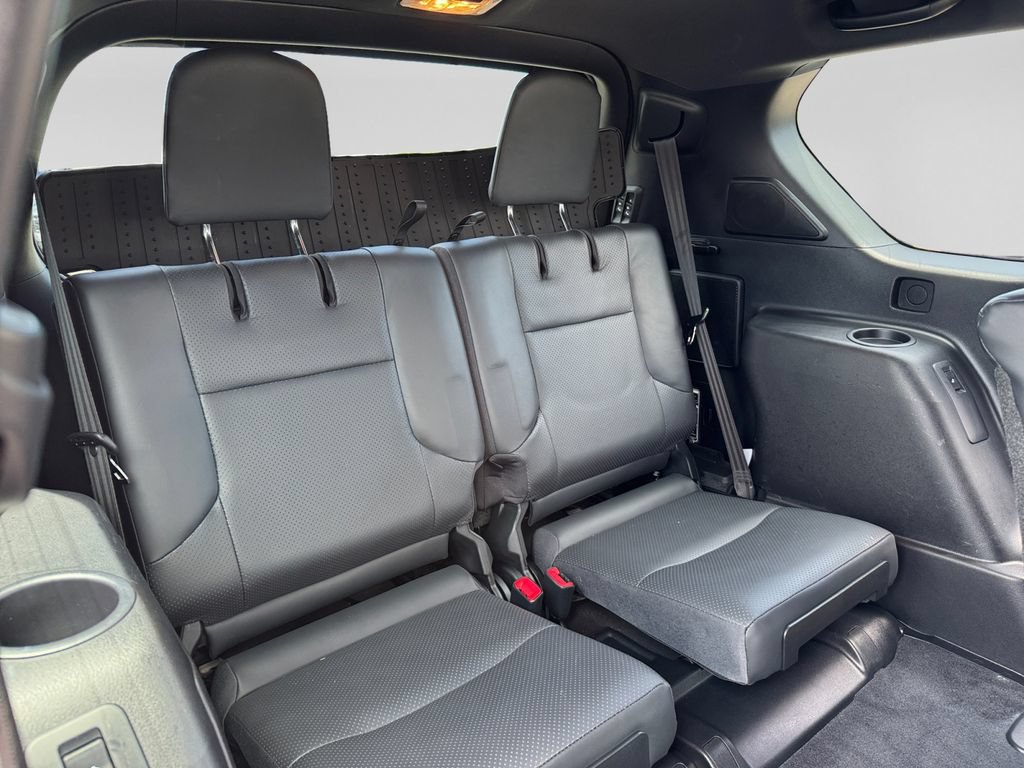 Used 2023 Lexus GX 460 Luxury w/ Sport Design Package AWD/4WD image 23