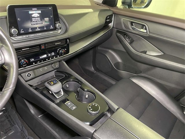 Used 2021 Nissan Rogue SV w/ Premium Package image 34