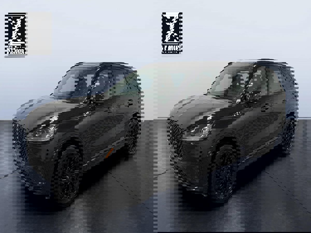 Used 2025 Lincoln Aviator Reserve w/ Jet Appearance Package