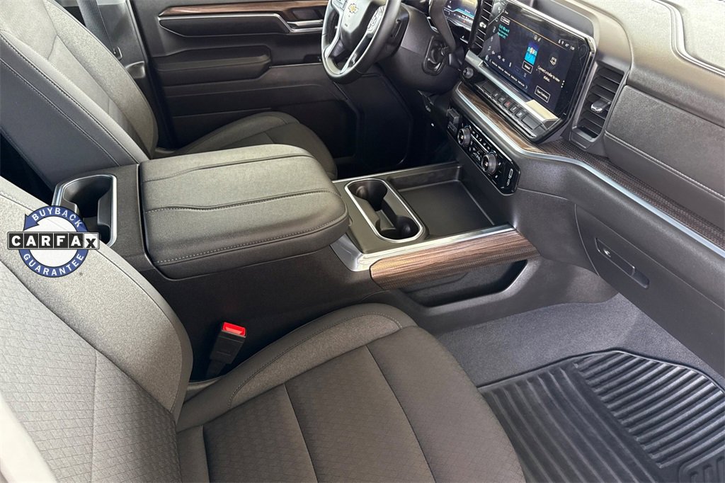 Used 2024 Chevrolet Silverado 2500 LT w/ Convenience Package image 22