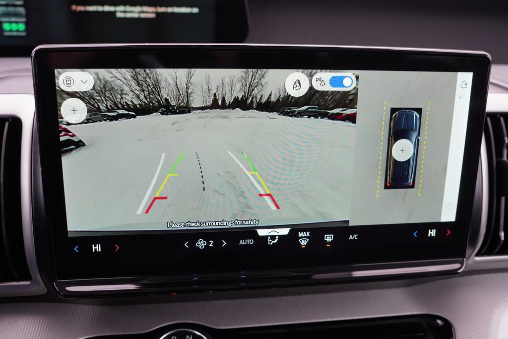 Certified 2025 Ford Expedition Active image 39