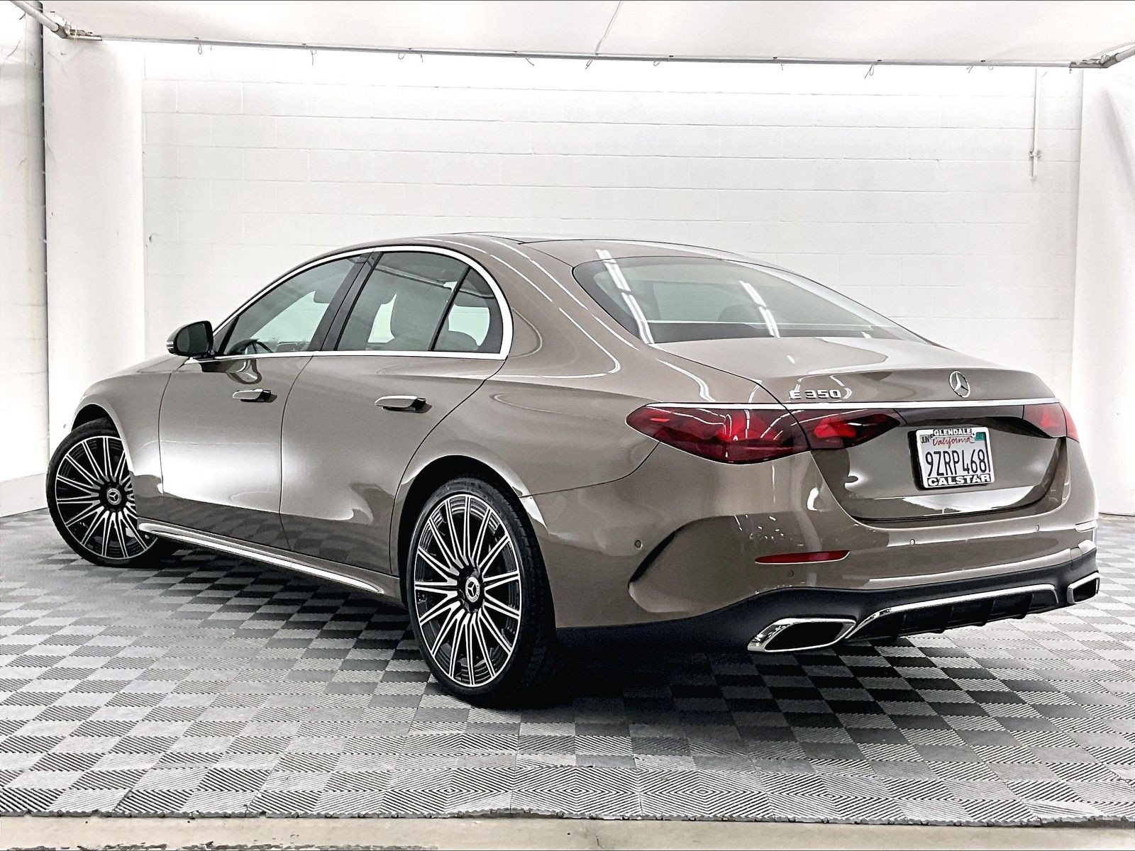Used 2026 Mercedes-Benz E 350 Sedan image 10