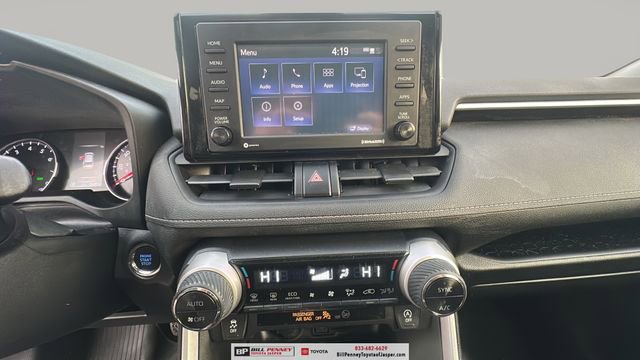Used 2020 Toyota RAV4 XLE w/ Convenience Package image 15