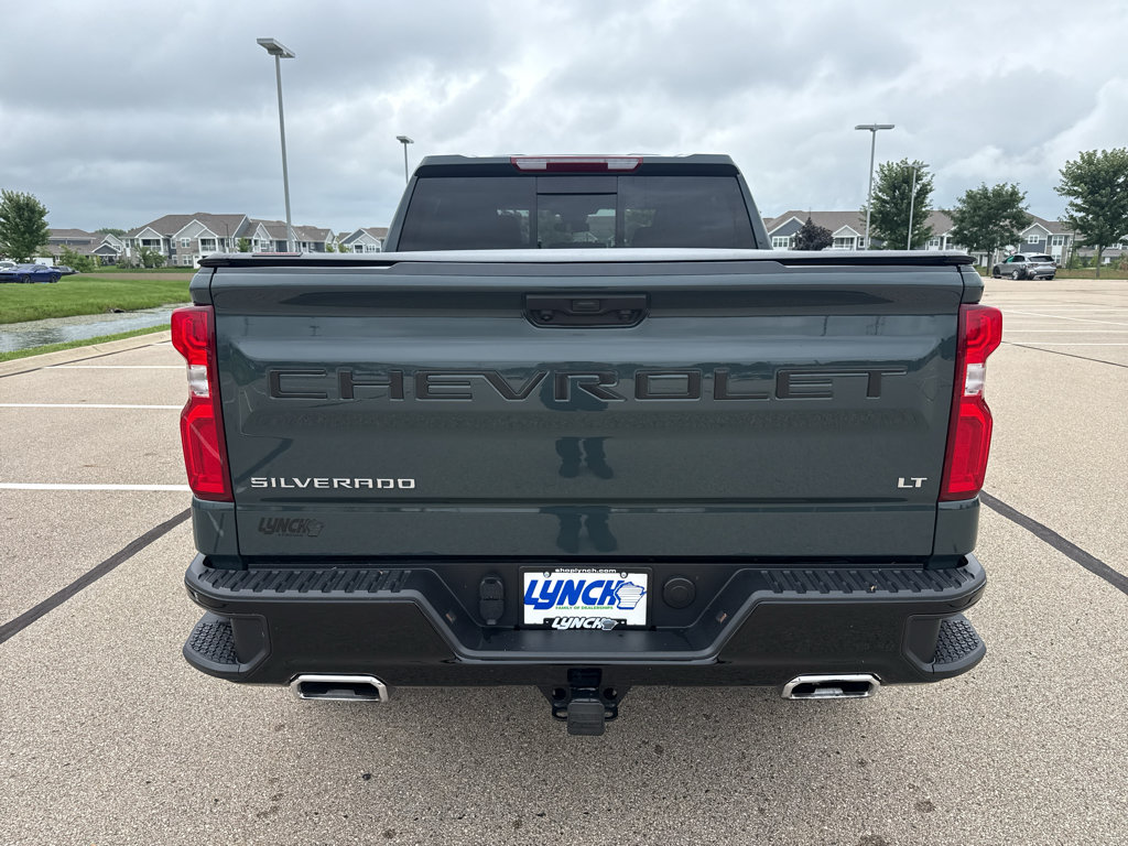 Used 2025 Chevrolet Silverado 1500 LT Trail Boss w/ Convenience Package II AWD/4WD image 4