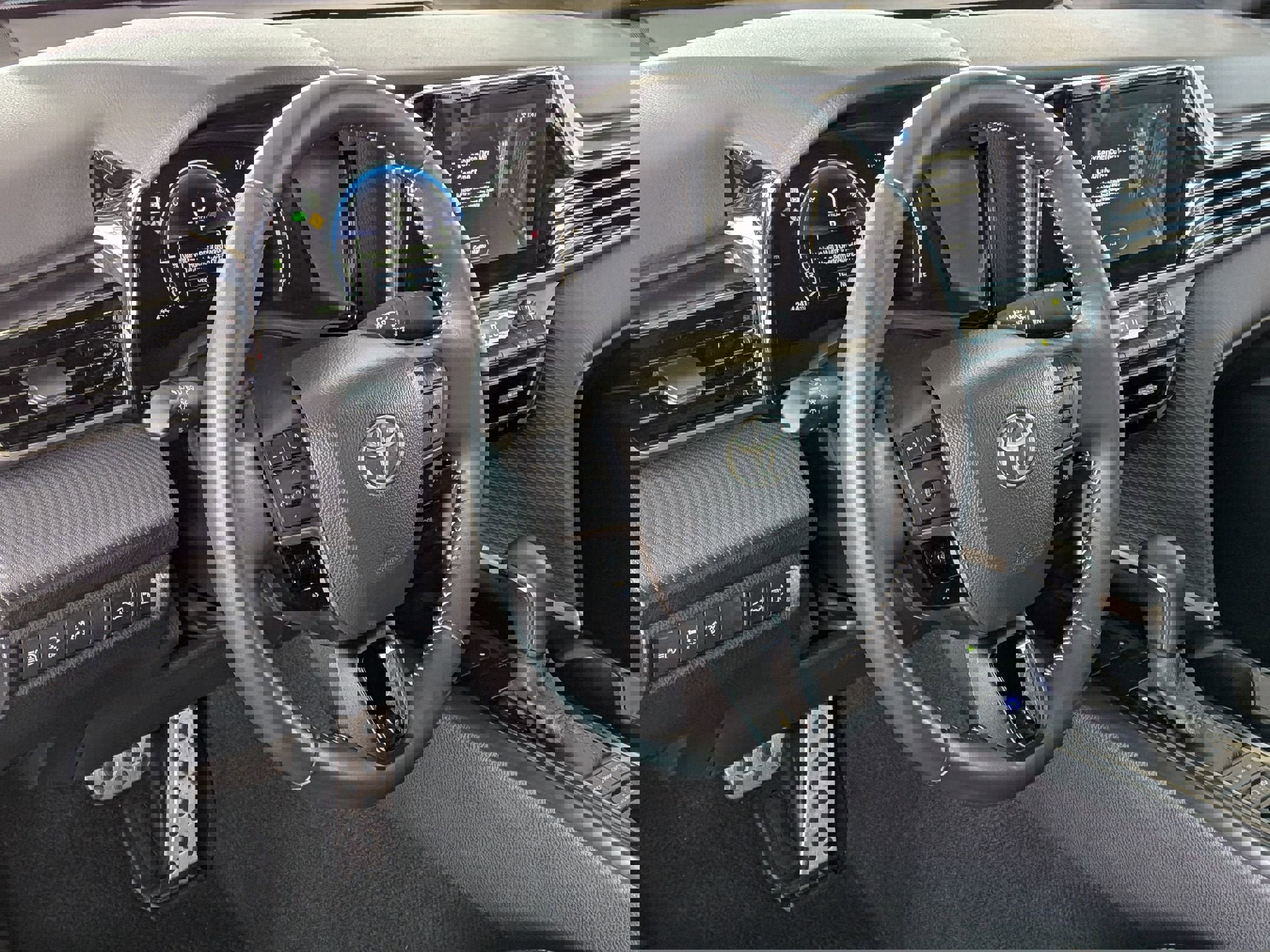 Certified 2025 Toyota Camry SE image 14