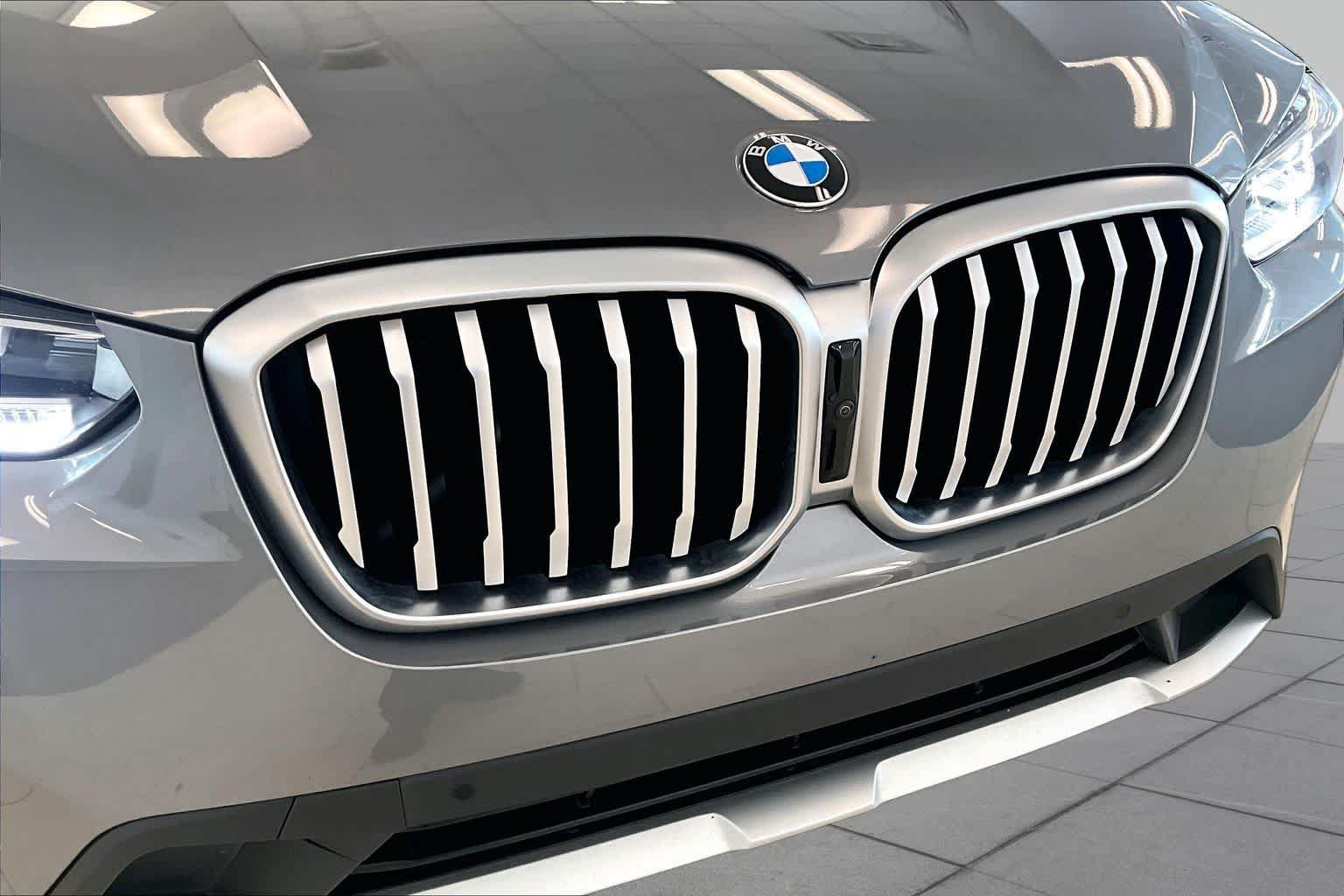 Used 2023 BMW X3 sDrive30i w/ Premium Package w/ZPA RWD image 28