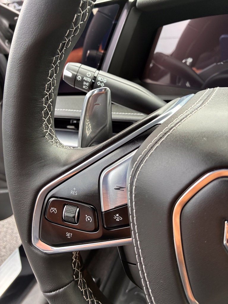 Used 2026 Chevrolet Corvette Stingray Coupe w/ Battery Protection Package RWD image 34