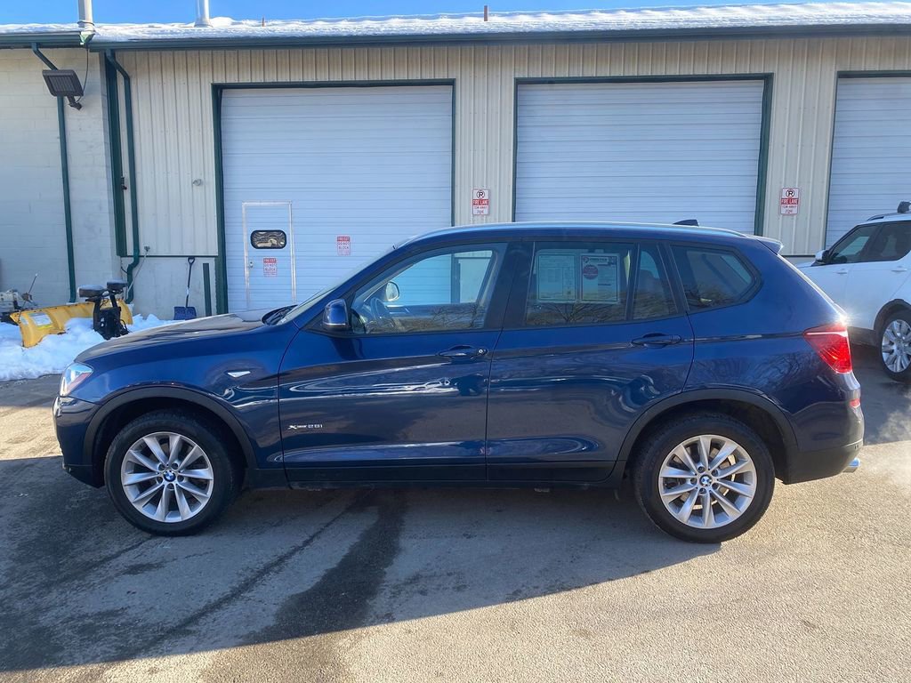 Used 2017 BMW X3 xDrive28i AWD/4WD image 9