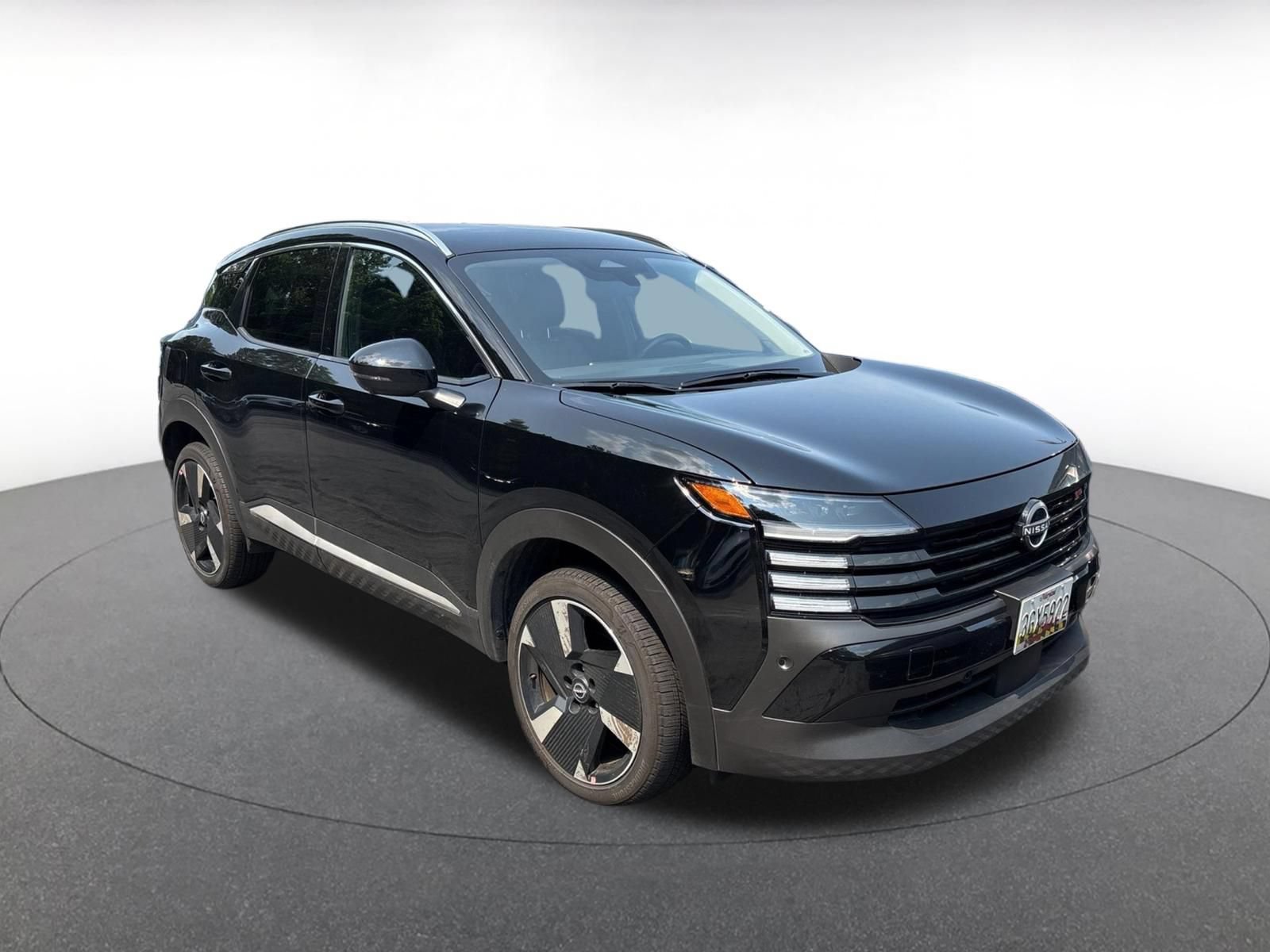 Used 2026 Nissan Kicks SV w/ Cold Weather Package FWD video 2