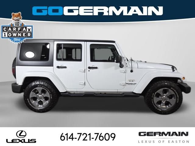 Used 2017 Jeep Wrangler Unlimited Sahara w/ Dual Top Group AWD/4WD image 6