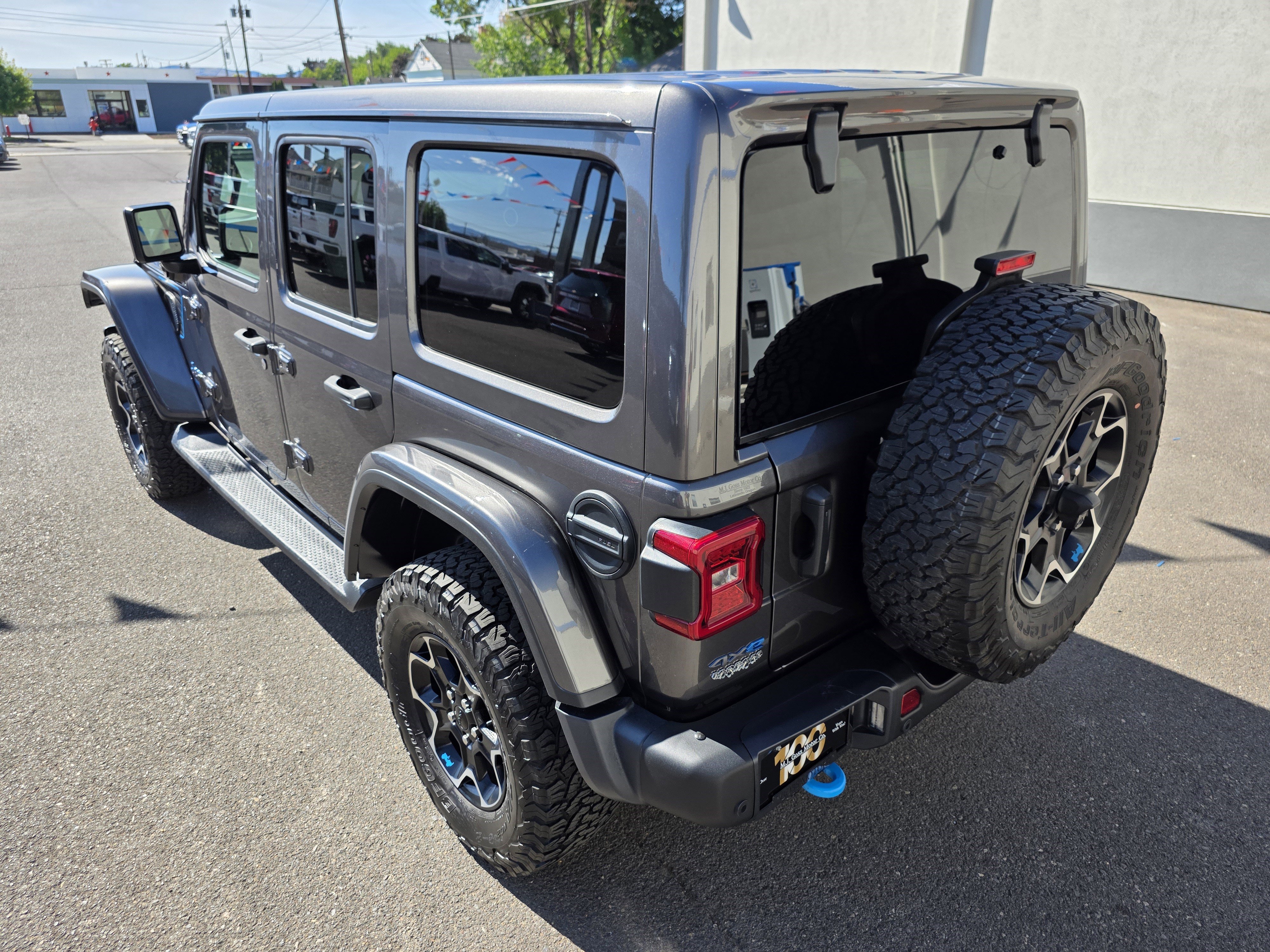 Used 2021 Jeep Wrangler Unlimited Rubicon 4xe w/ Steel Bumper Group image 29